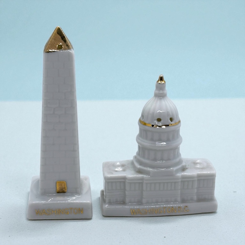 Vintage Salt and Pepper Shaker of US Capitol and Washington Monument
